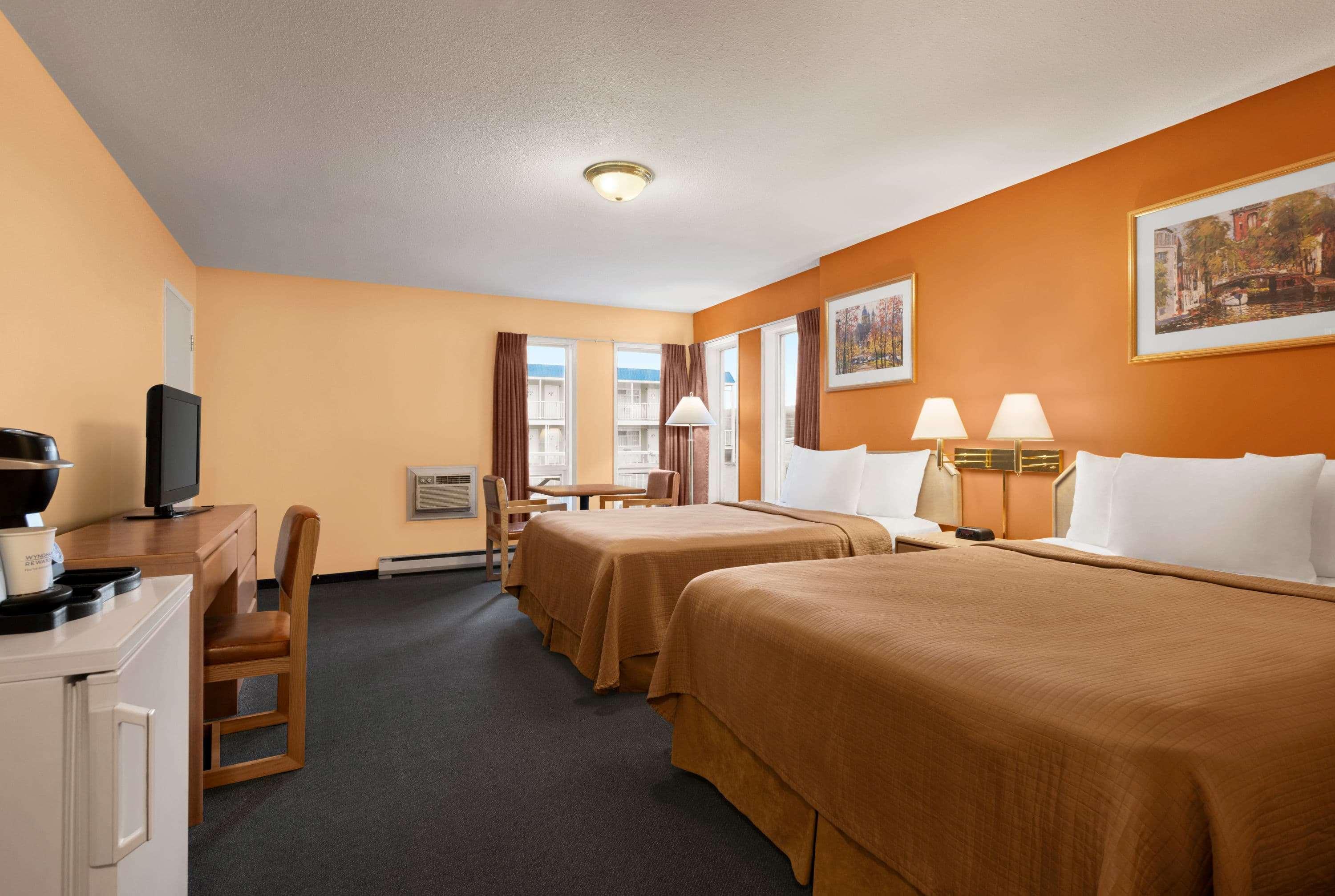 Travelodge By Wyndham Quesnel Bc Luaran gambar